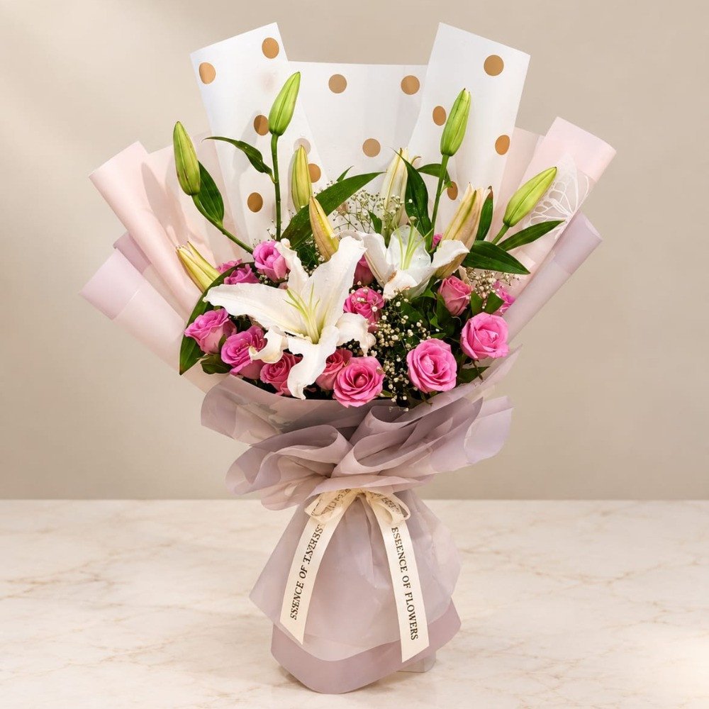 ✨ Pink & White Elegant Bouquet ✨