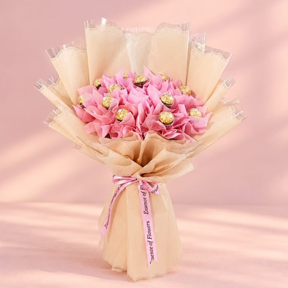 Pink Ferrero Rocher Bouquet 🍫🌸