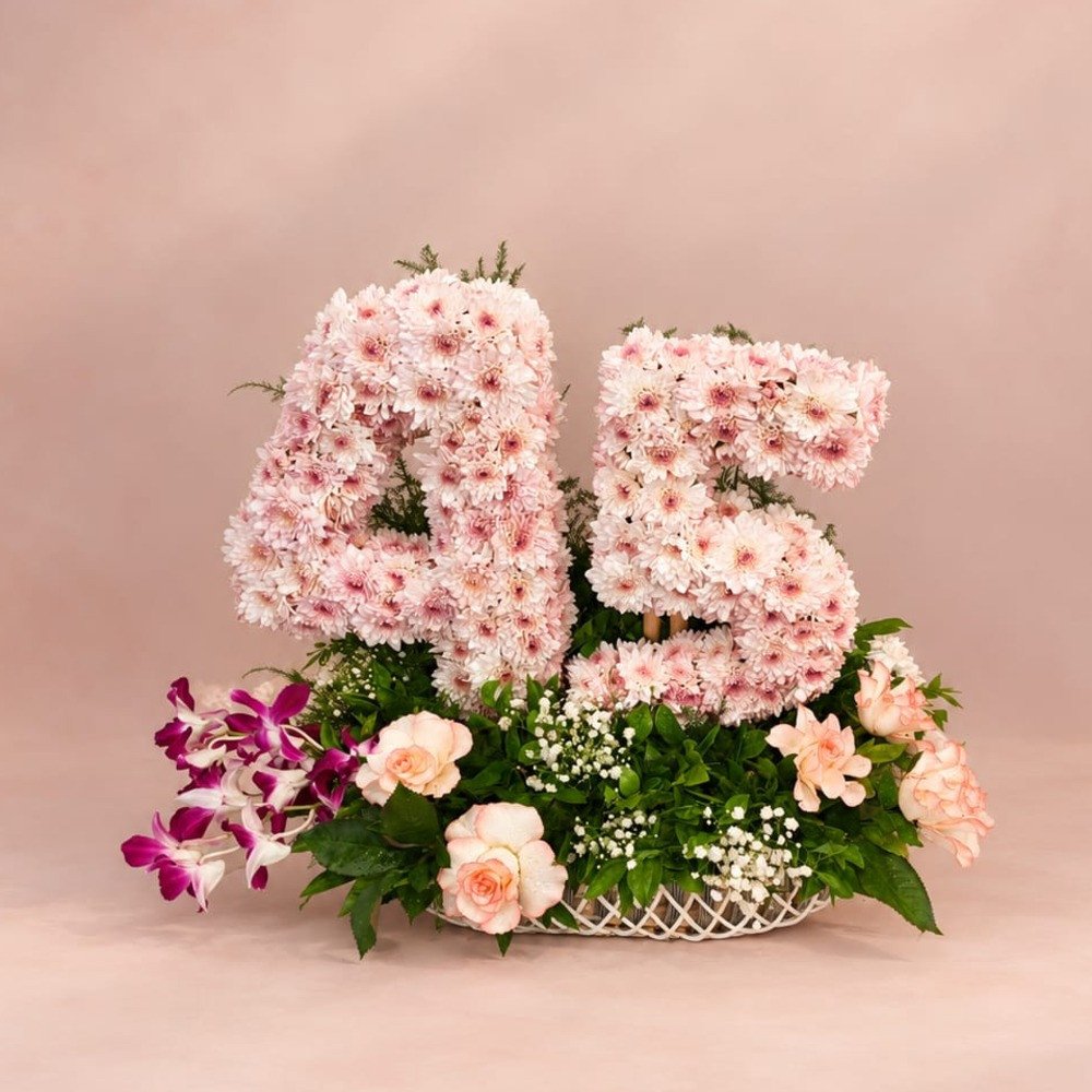 45th Anniversary Floral Arrangement 🤍🌸