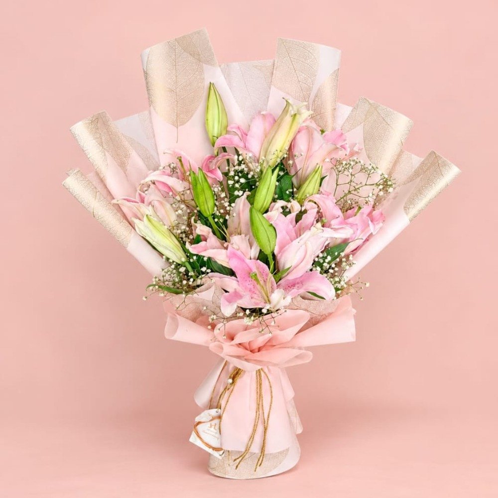 Blush Pink Lily Bouquet 💗