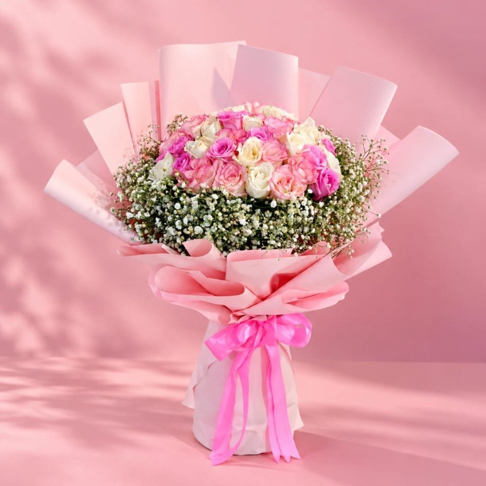 Blush Pink & White Rose Bouquet 💗