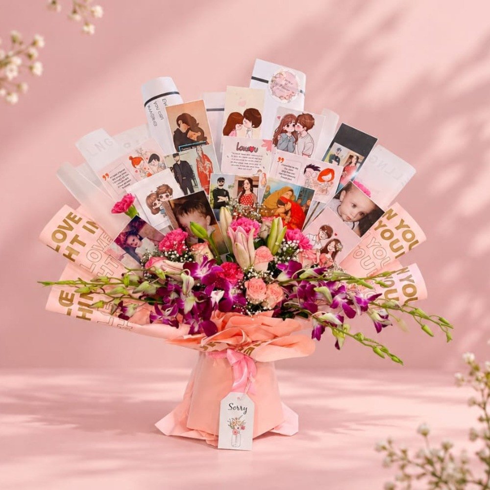 Photos & Flower Bouquet